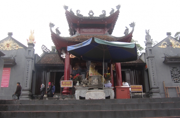 tim-hieu-thong-tin-kinh-nghiem-di-den-cua-ong (1)