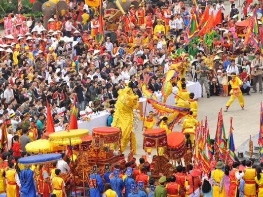 tim-hieu-thongt-tin-ve-den-hung-phu-tho (3)